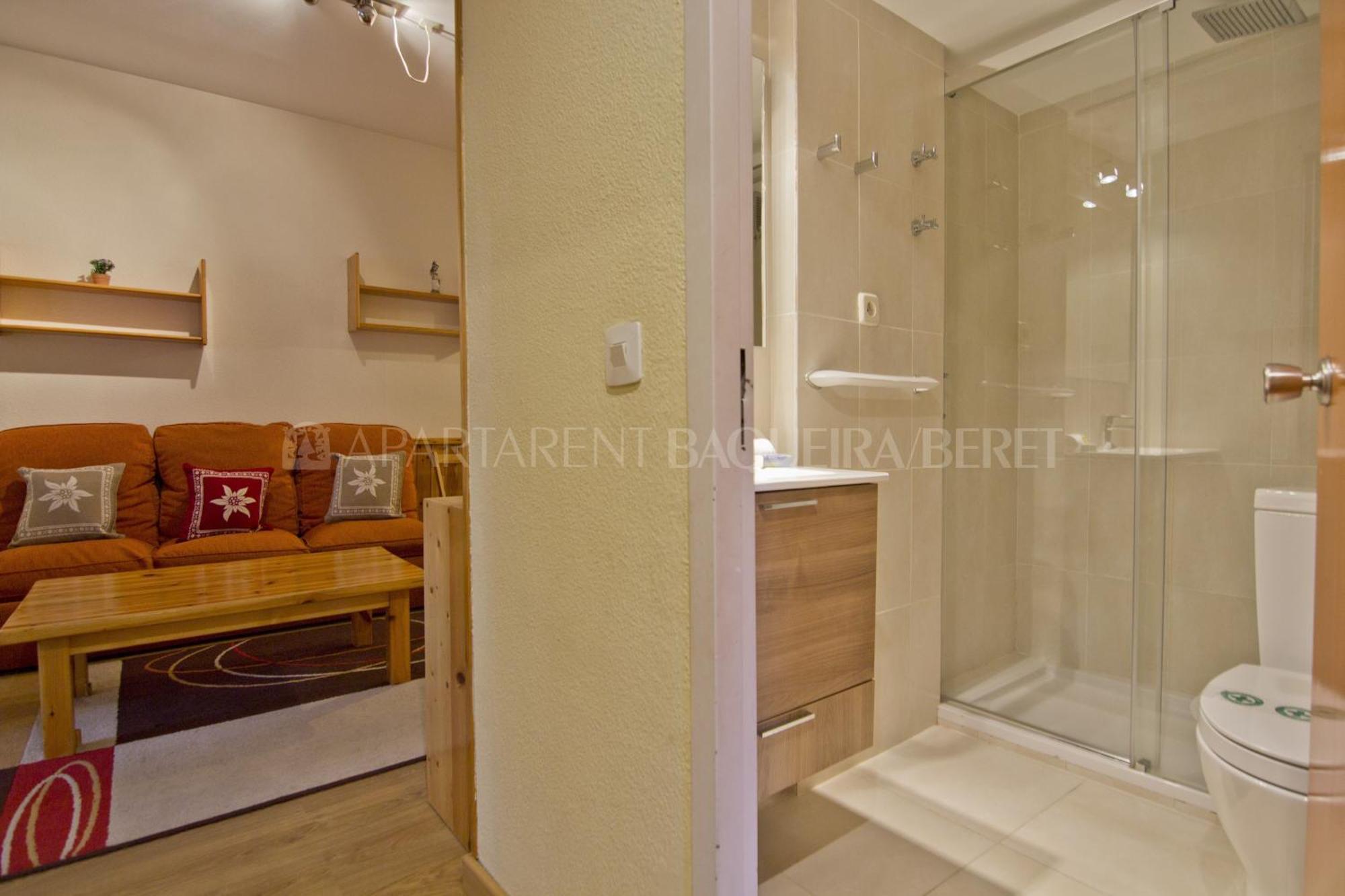 Apartarent 1500 *