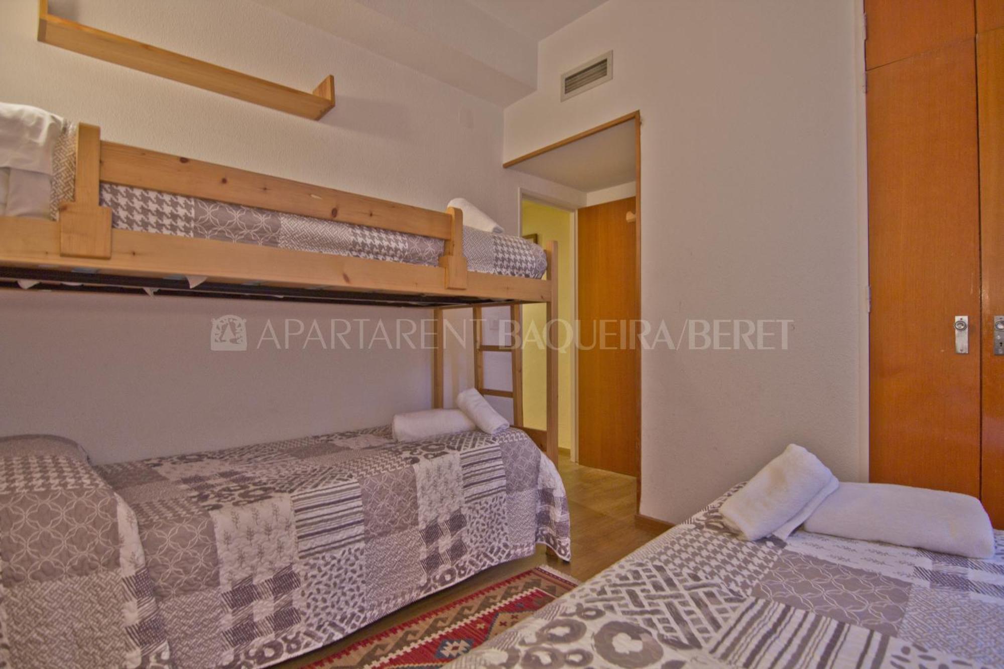 Apartment Apartarent 1500 *