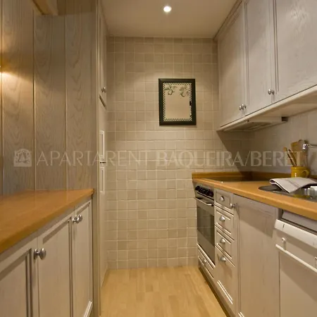 Apartarent 1500 Baqueira Beret Exterior photo