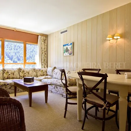 Apartarent 1500 Baqueira Beret Exterior photo